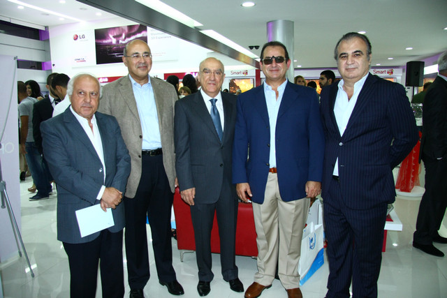 Opening of the largest LG brand shop